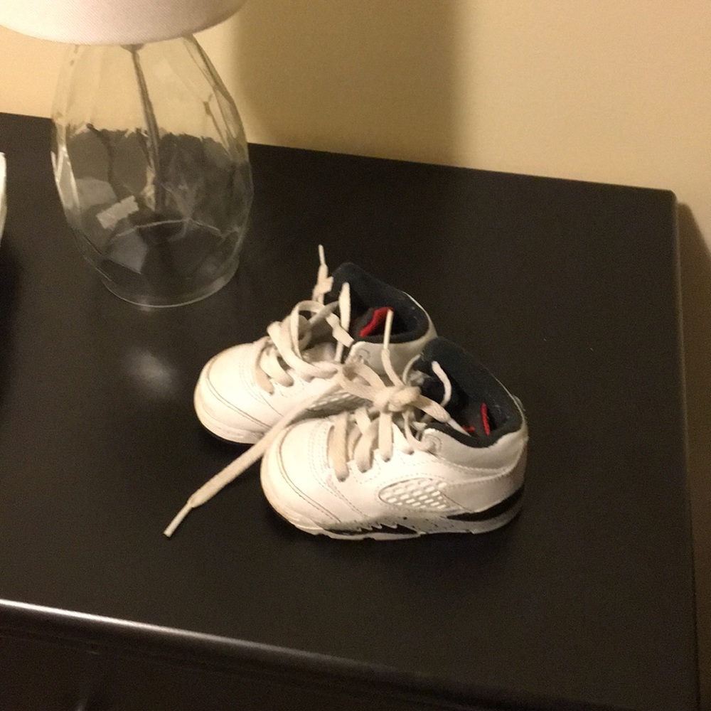 Jordan 5’s - Picture 2 of 2